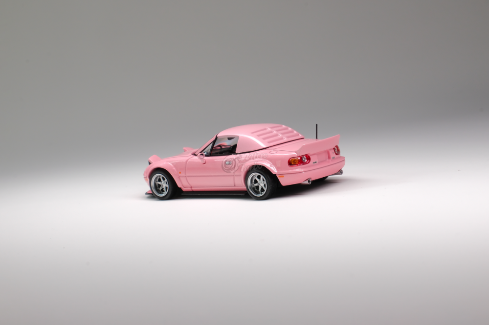 Microturbo 1/64 Custom MX5 RB Wide Body - Pink