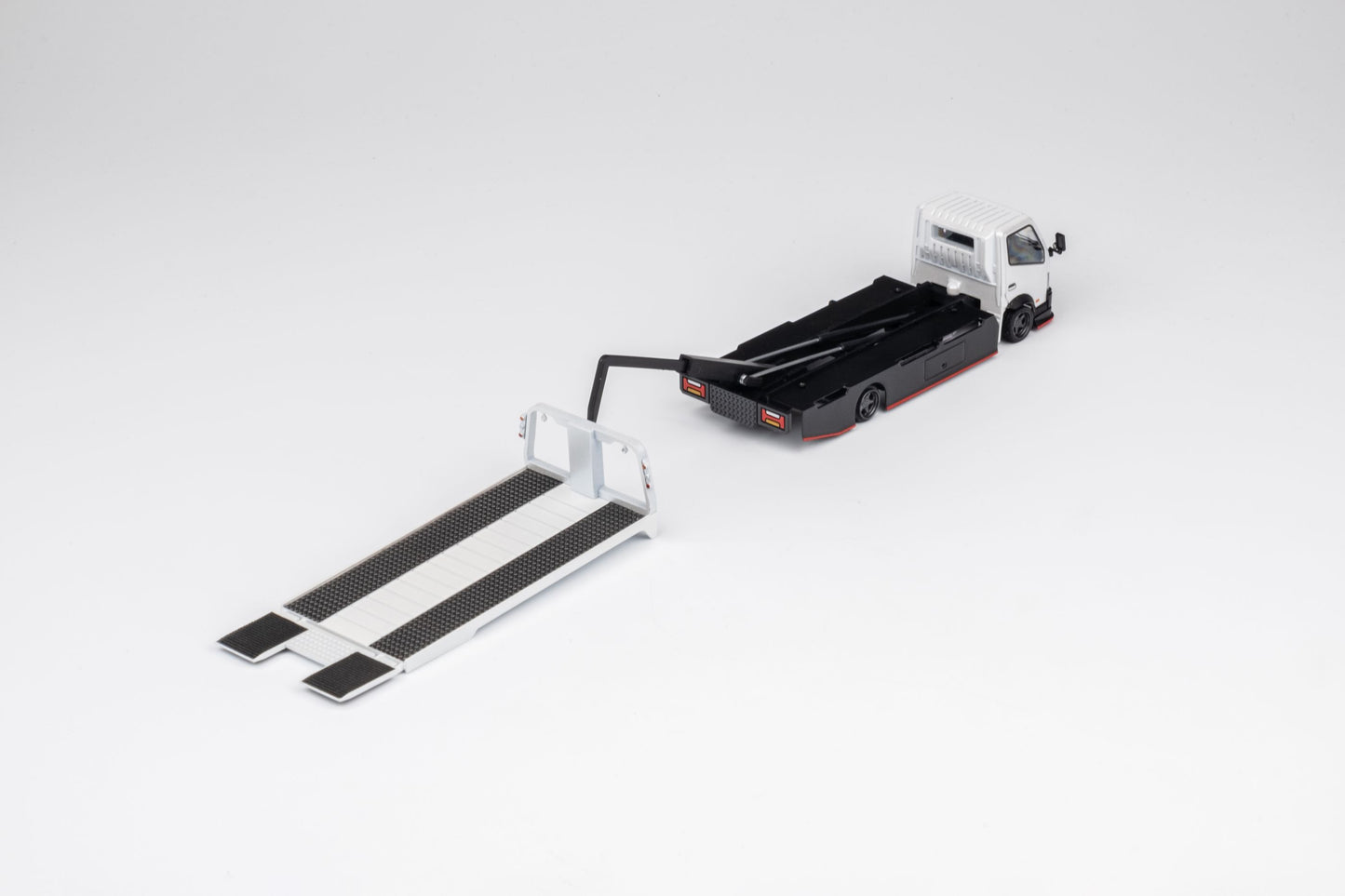 Microturbo Custom Flatbed Tow Truck- White