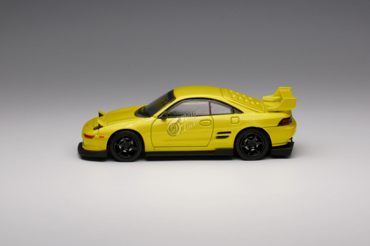 Microturbo 1/64 MR2 - Yellow