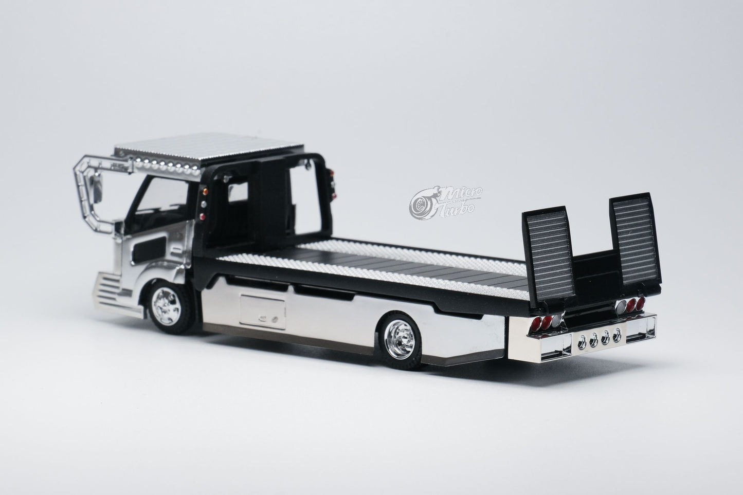 Microturbo 1/64 Dekotora Flatbed Tow Truck